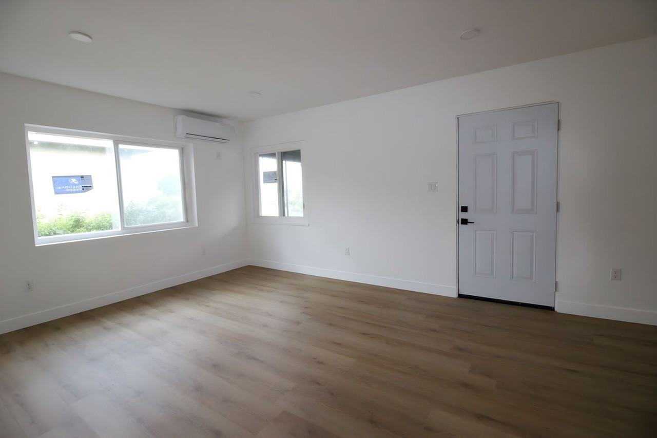 9007-11 Ramsgate Ave. - Photo 7 of 16