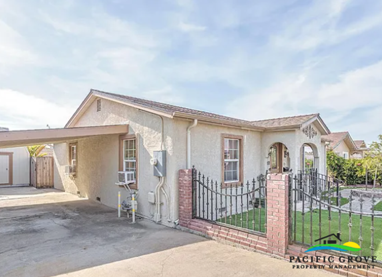 1659 Luxton St - Photo 3 of 25