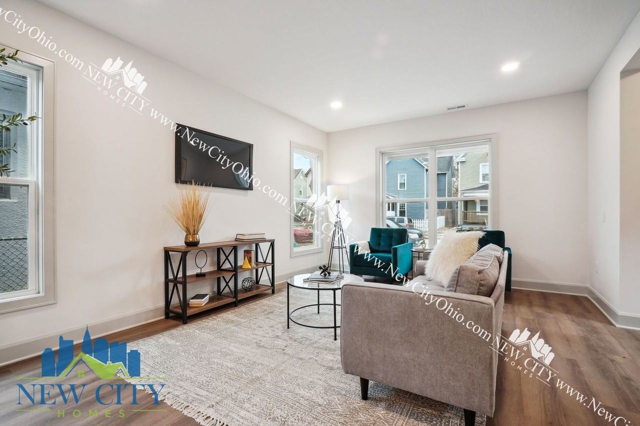 55 Hayden Ave - Photo 5 of 33