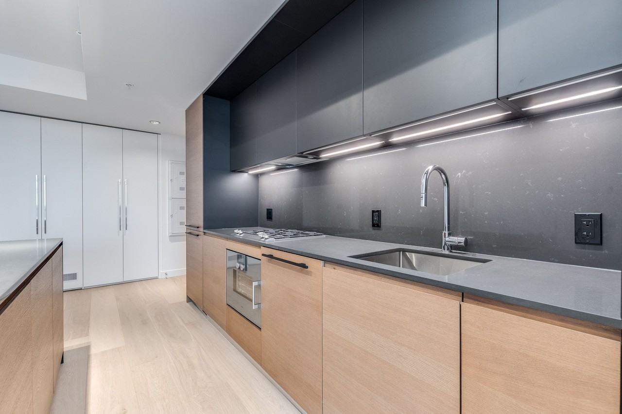 1289 Hornby Street - Photo 7