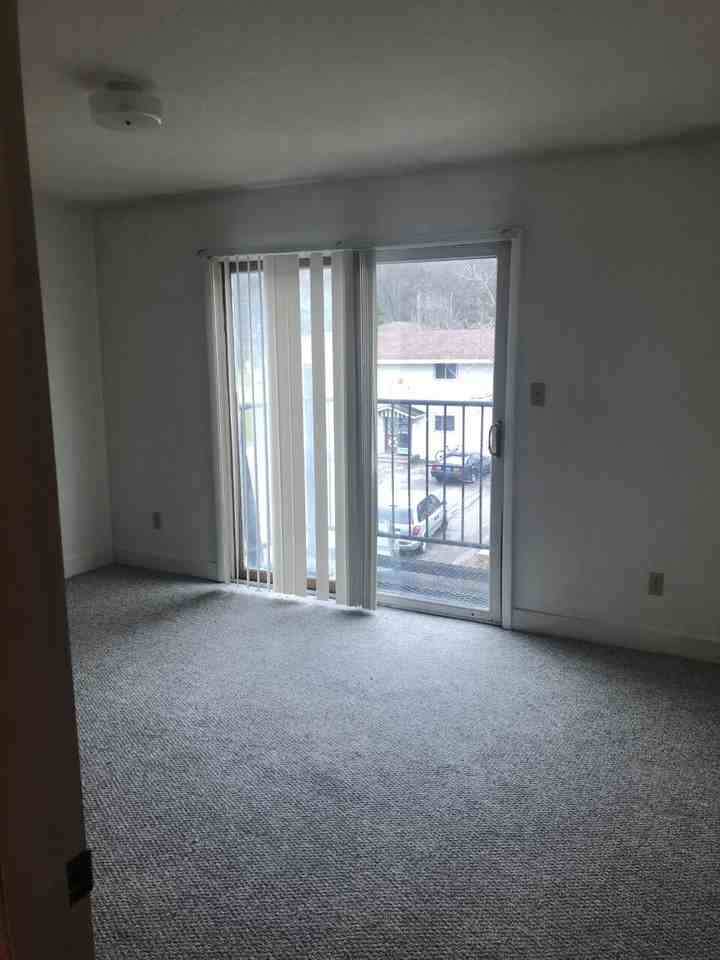 1207 E Union Ave - Photo 5 of 17