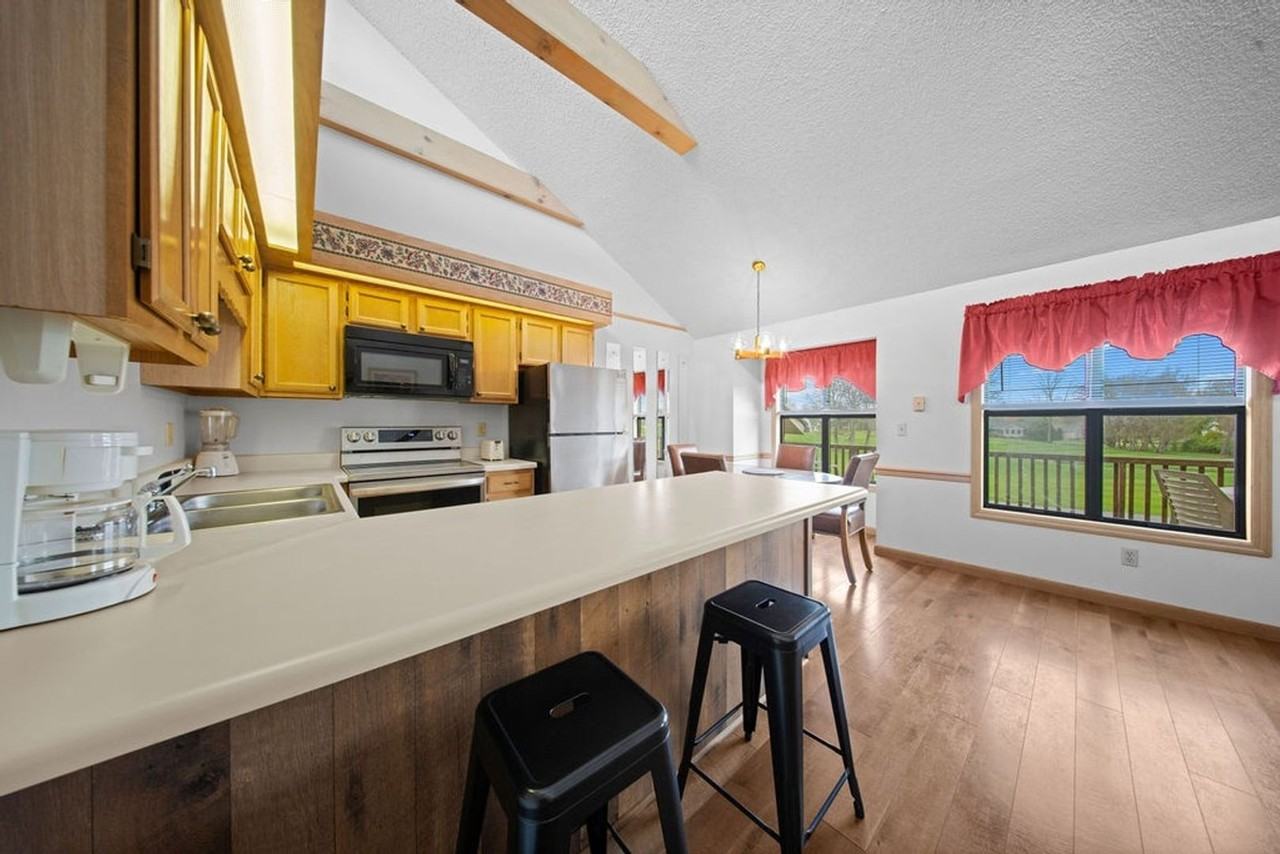 8005 Cherokee Trl - Photo 7 of 16