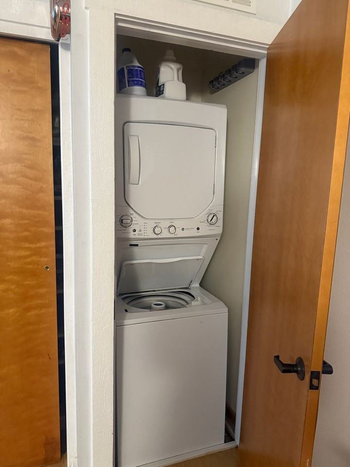 220 E Homestead Rd #205 - Photo 4 of 12