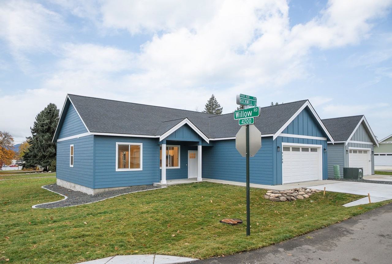 9268 East Rockwell Lane