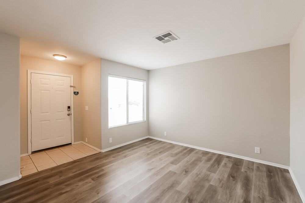 15729 Smokey Drive - Photo 3 of 16