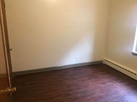 8432 W Lisbon Ave - Photo 1 of 1