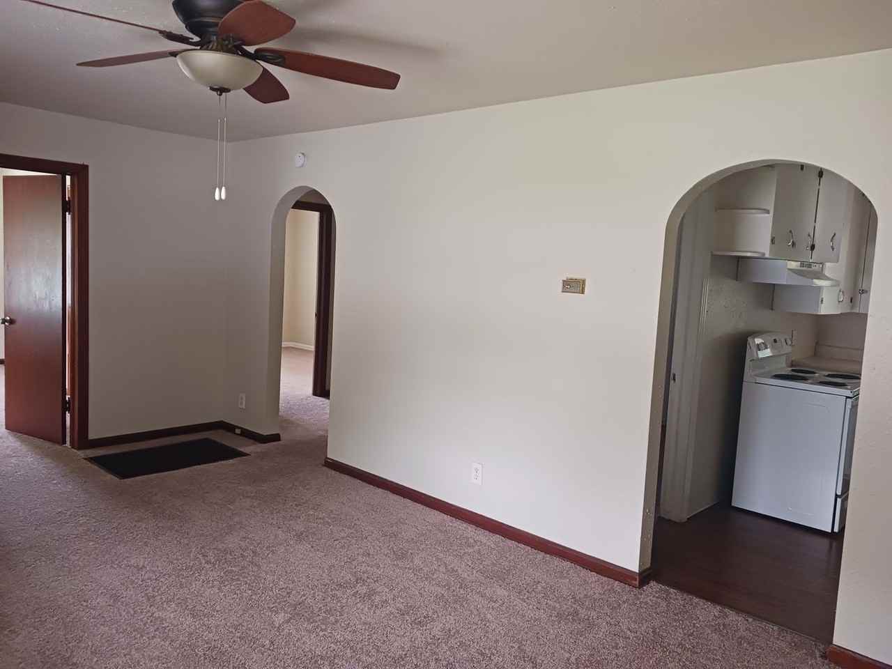 1505 North Holder Road - Photo 3 of 9