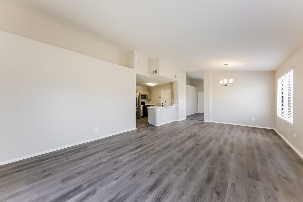 3154 W Via Montoya Dr - Photo 5 of 16