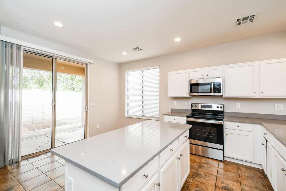 7014 E Kiva Ave - Photo 5 of 16