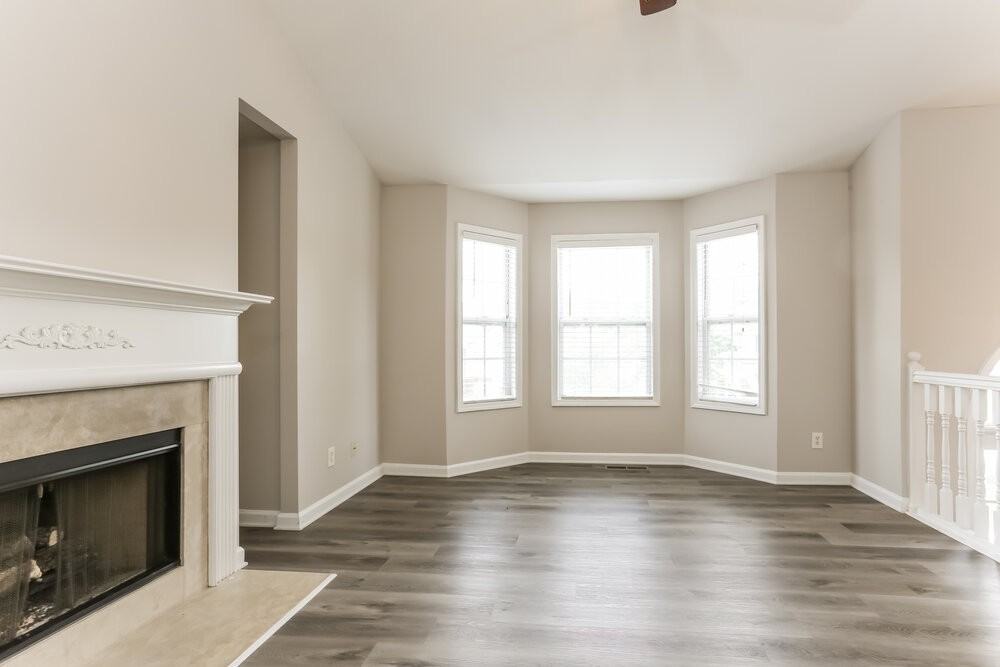 7823 Cambridge Dr - Photo 5 of 17