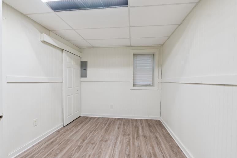 912 North State Road - Photo 4 of 14