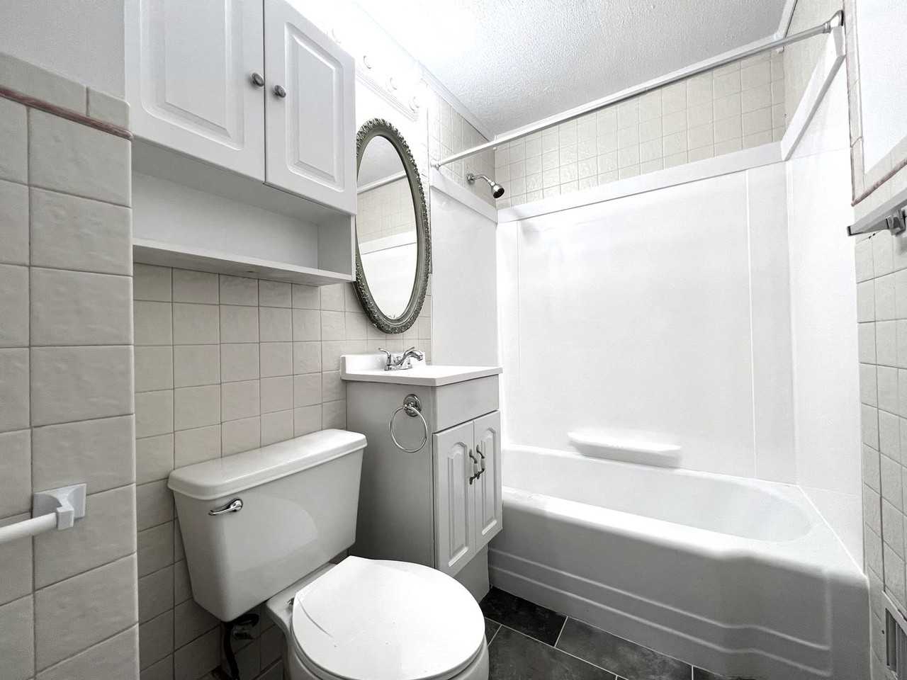 2108 S 48th Ave - Photo 5 of 16