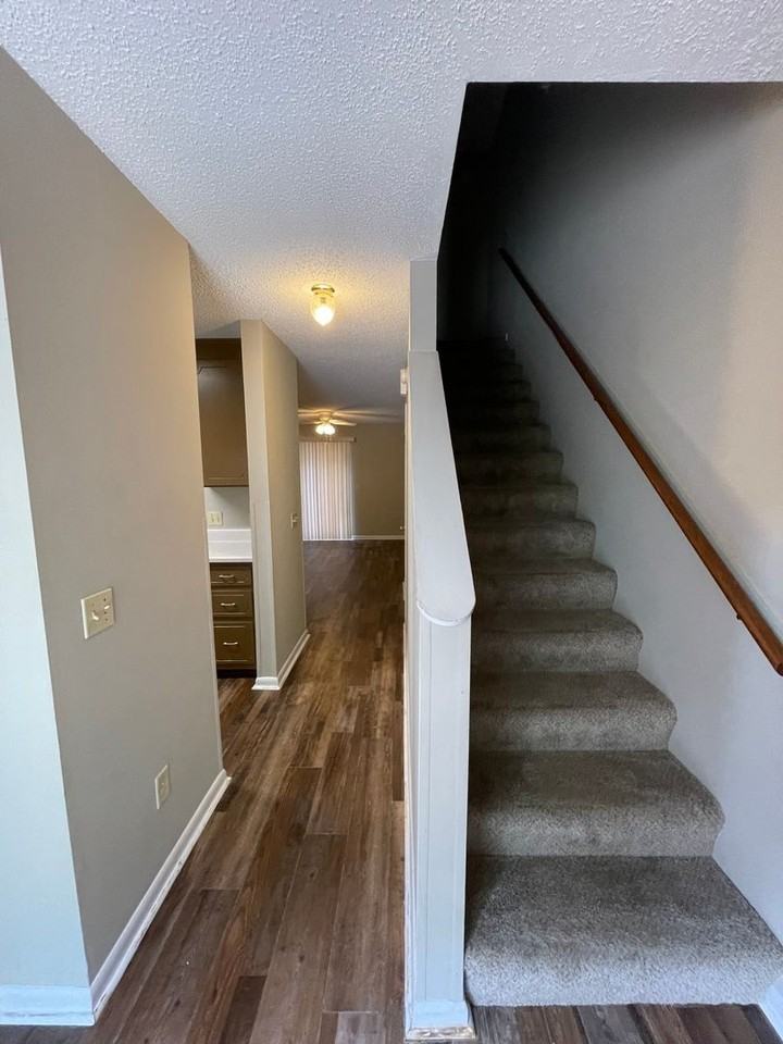 210 Candlebrook Drive - Photo 2 of 16