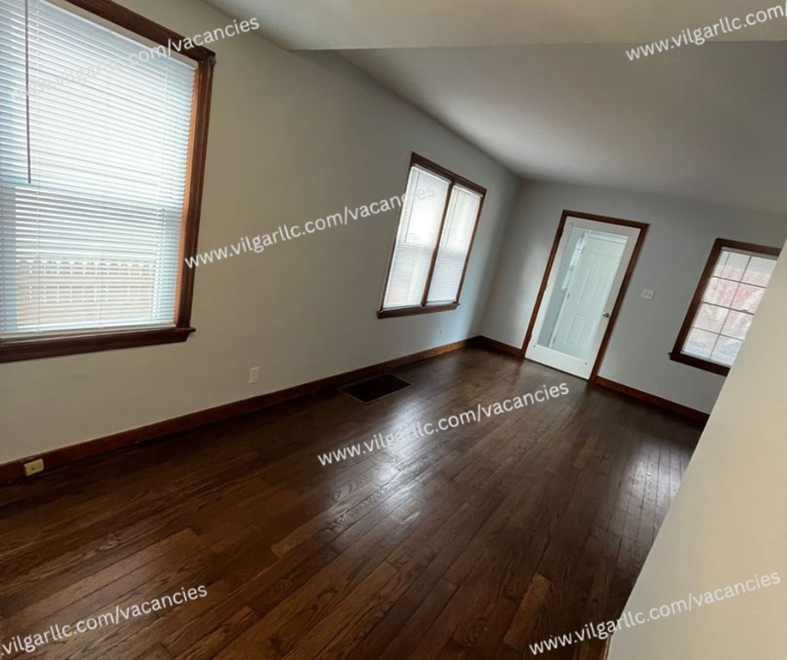 2708 162nd Pl - Photo 6 of 25