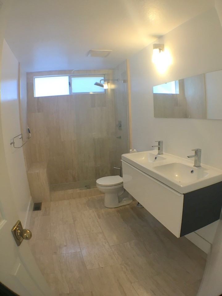 6143 Lakeview Circle - Photo 7 of 12