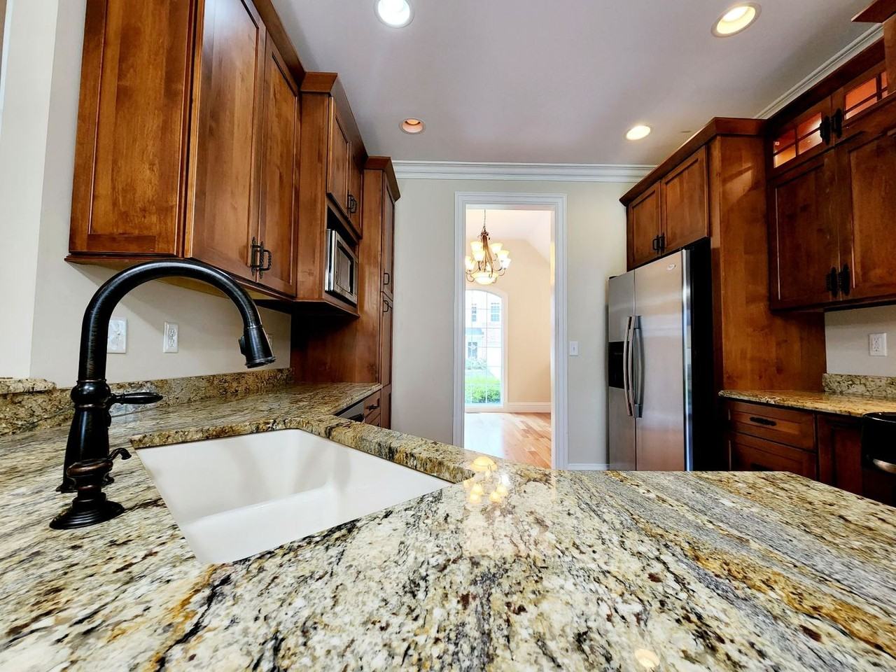 500 Saint Andrews Dr - Photo 5 of 25