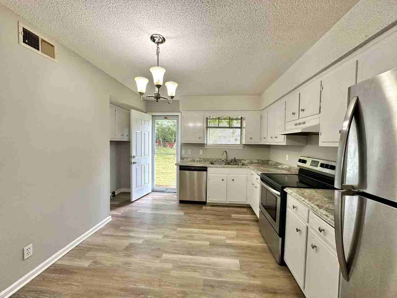 4404 Gina Brooke Drive - Photo 5 of 16