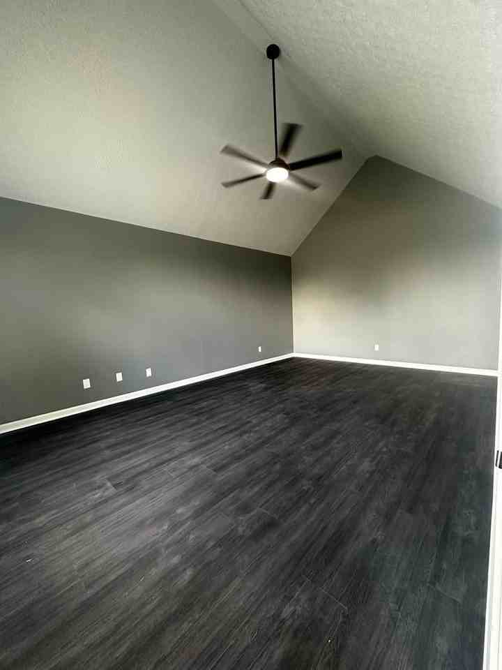 931 Meadowlark Dr - Photo 3 of 22