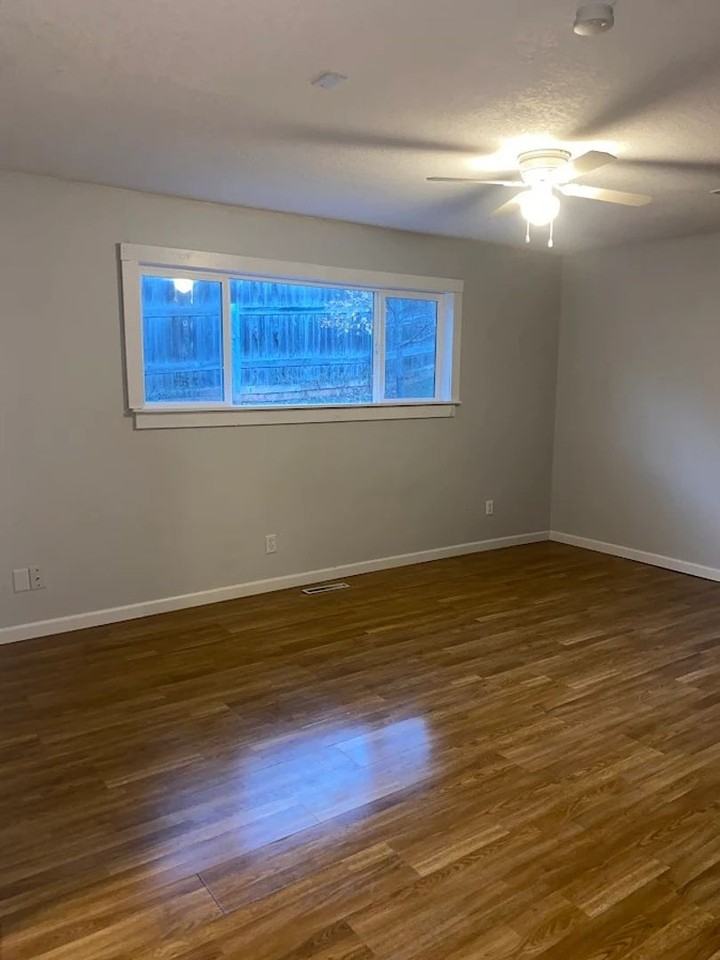 2003 Red Dale Dr - Photo 2 of 23