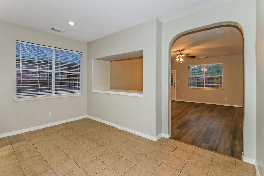 6162 New Castle Lane - Photo 7 of 16