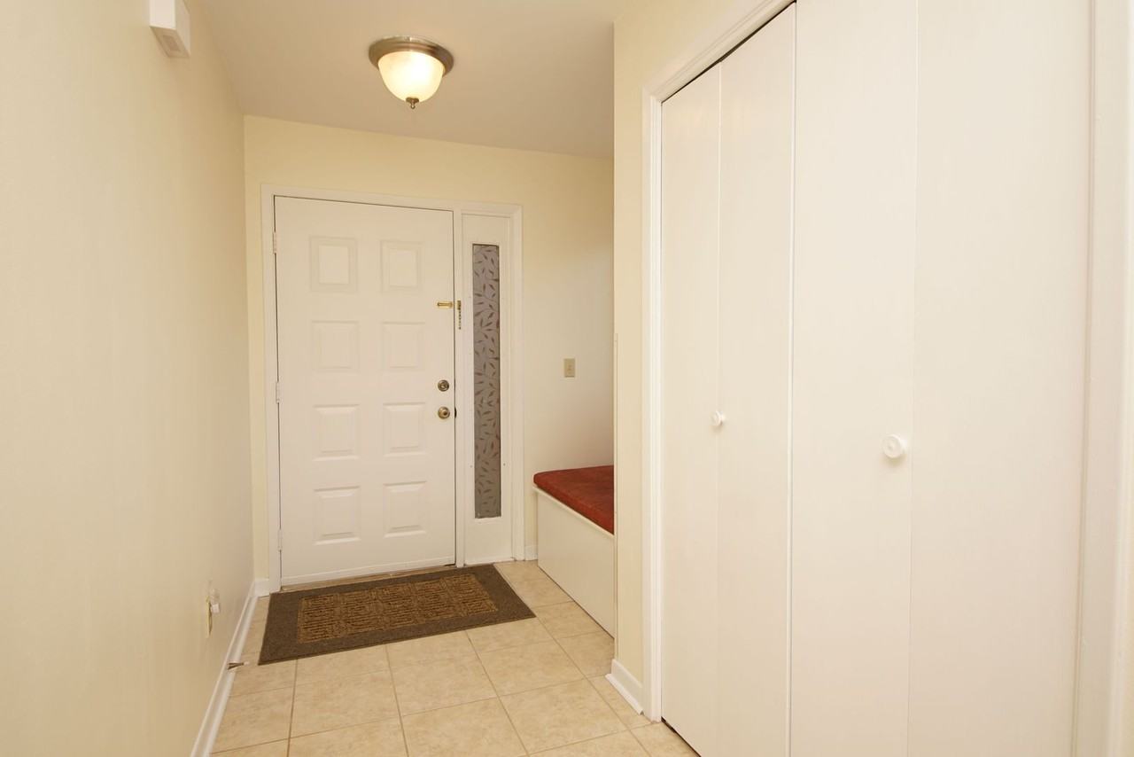 55 55 Bay Drive - 55 Bay Drive #4101 - Photo 3 of 35