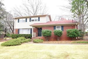 featured image of 2505 Lancelot Drive Southeast