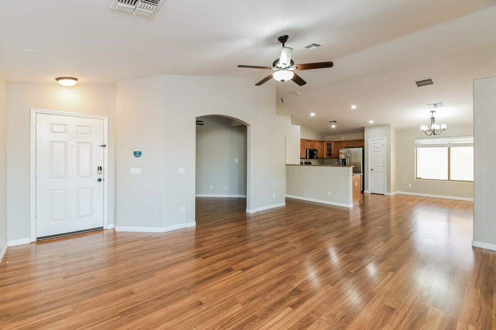 3650 W Carlos Ln - Photo 3 of 16