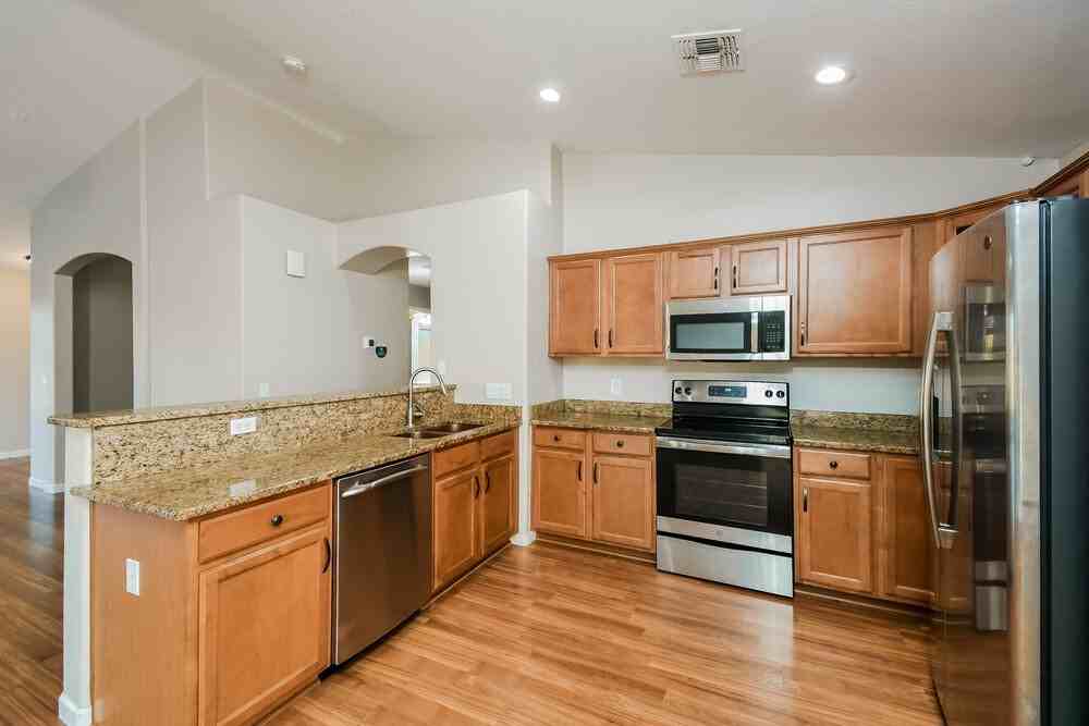 3650 W Carlos Ln - Photo 7 of 16