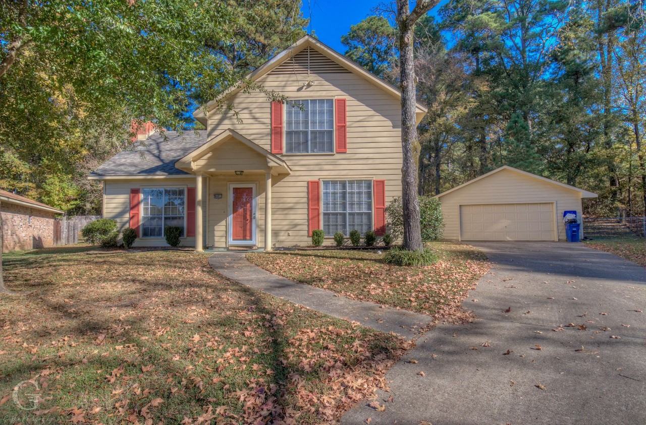 9401 Royalton Drive #9401 - Photo 4 of 36