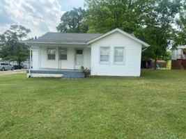 featured image of 2011 Kentuck Road