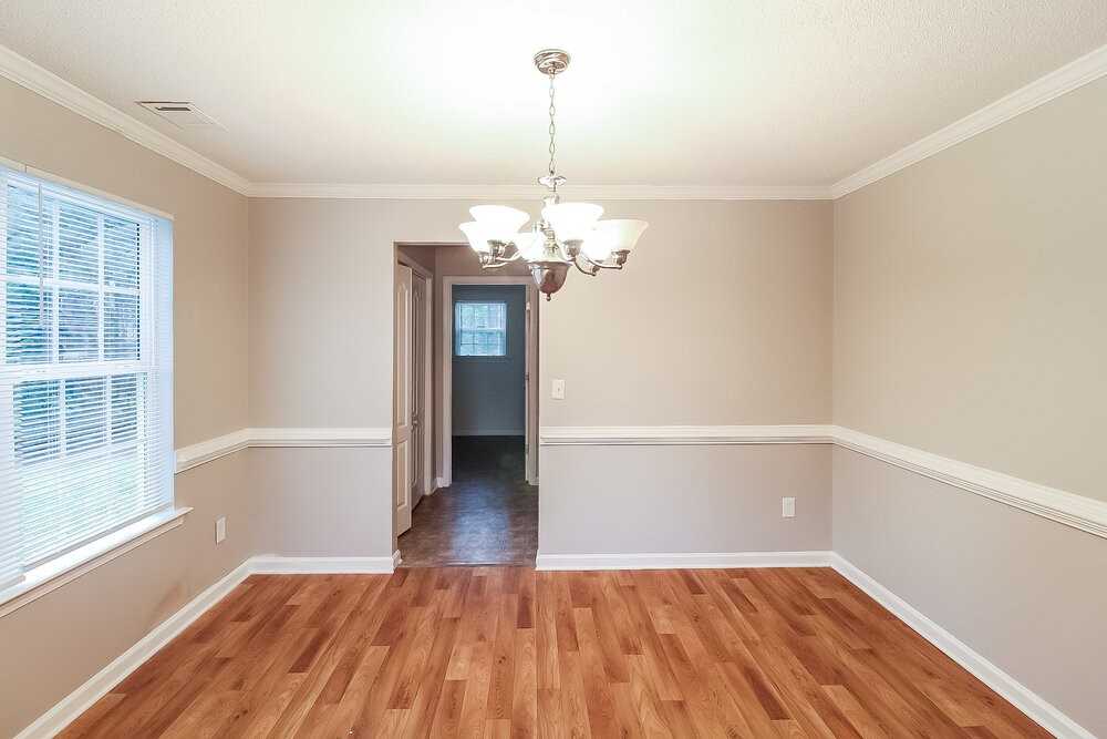 10947 Hondal Ct - Photo 4 of 17