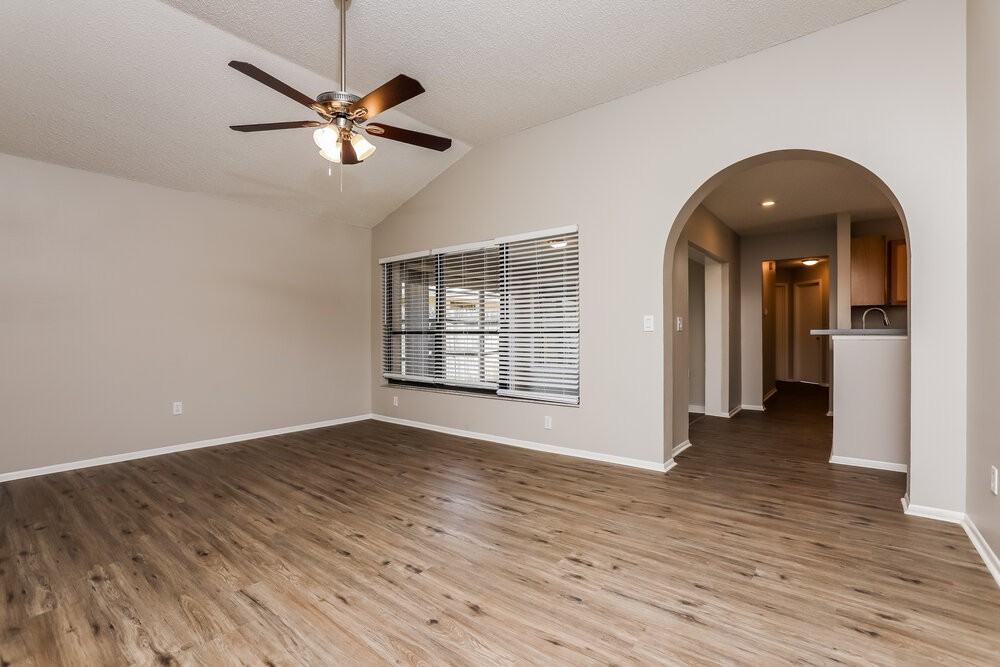 3304 S Saint Lucie Dr - Photo 3 of 16