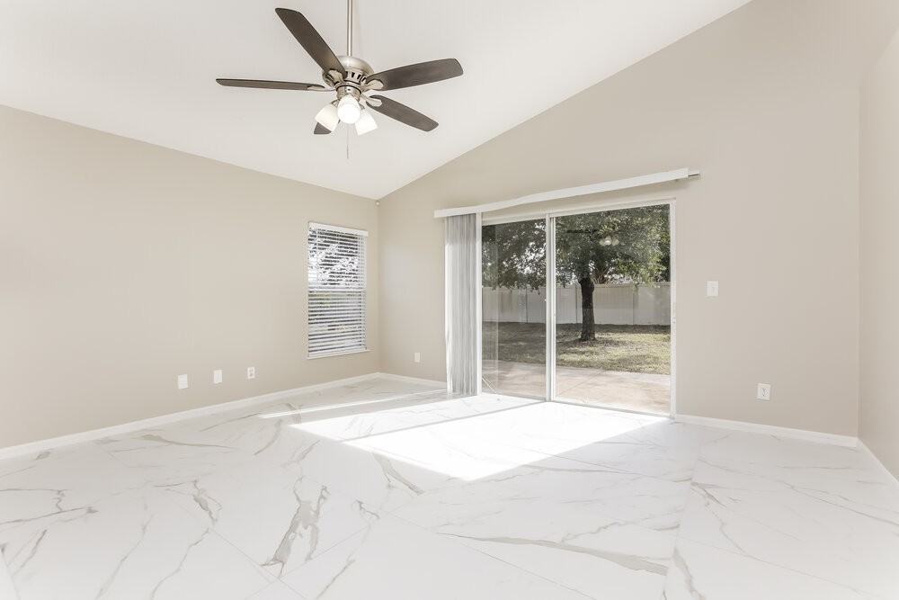 4132 Waltham Forest Drive - Photo 3 of 16