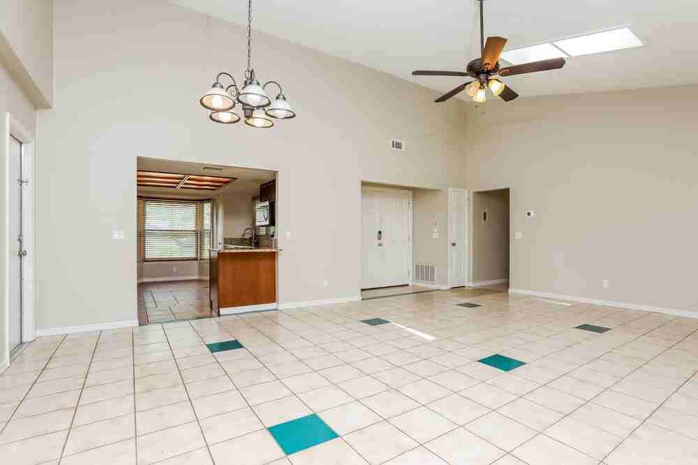 8612 Villanova St - Photo 4 of 16