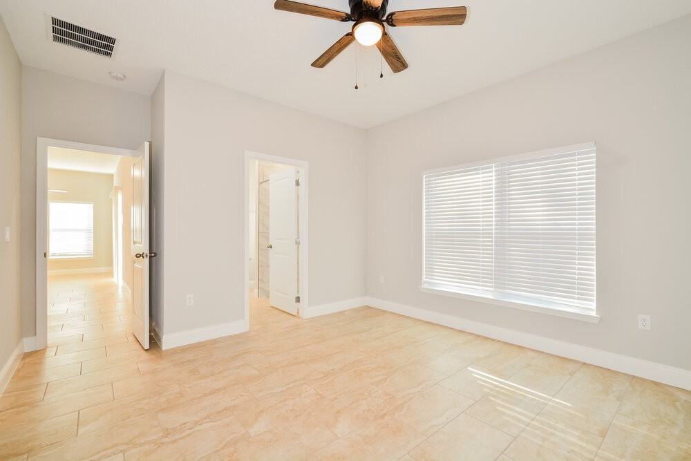 355 Clermont Dr - Photo 7 of 16