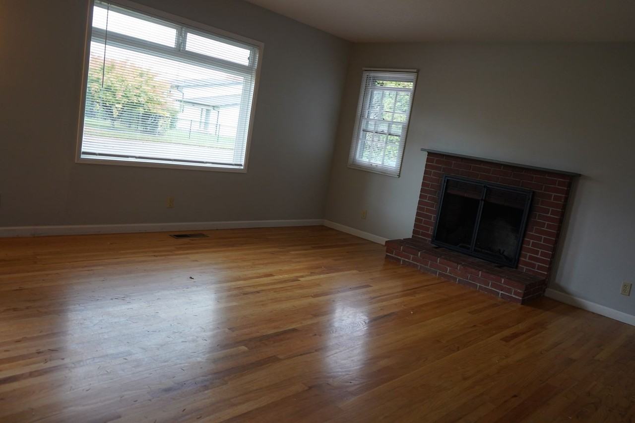 7208 Mississippi Dr - Photo 2 of 11