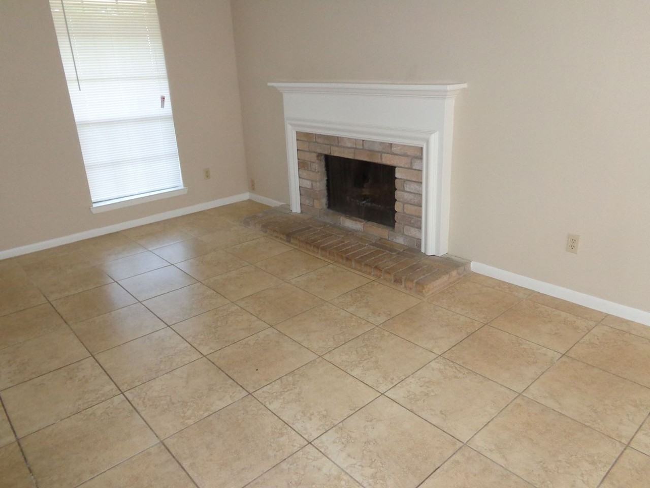 2626 Planters House Lane - Photo 3 of 19