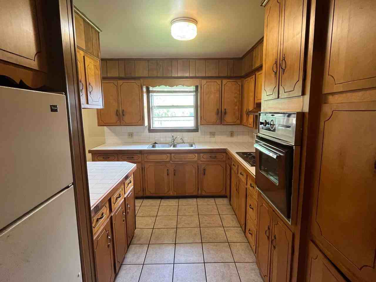 105 Avenue 3 Northwest - Photo 6 of 13