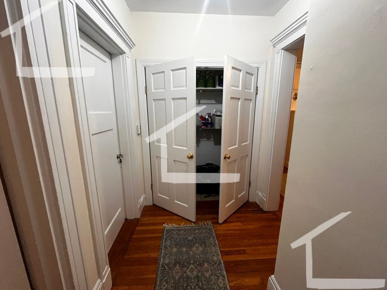 448 Park Dr - Photo 7 of 9