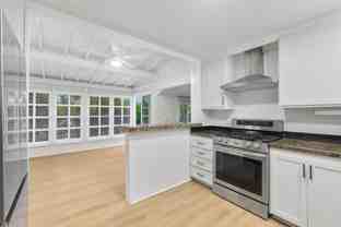 Glenneyre Complex - Photo 1 of 1