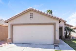 11205 West Turney Avenue - Photo 1 of 1