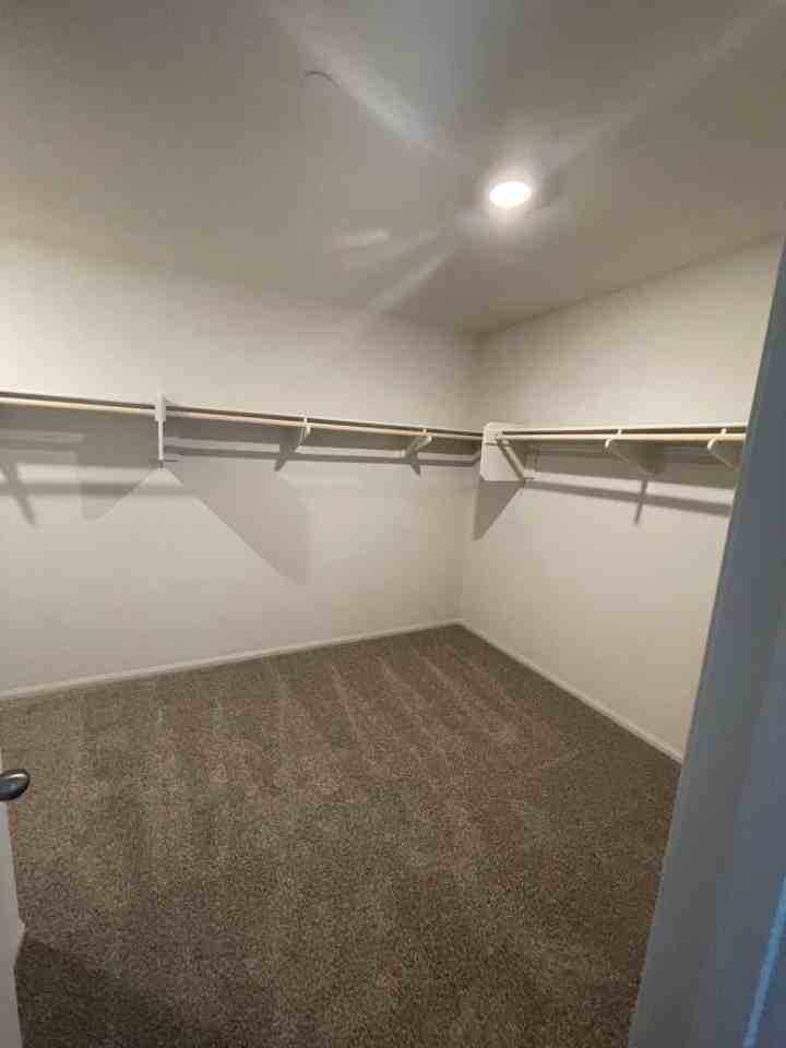 31751 Woodbank Way - Photo 2 of 20