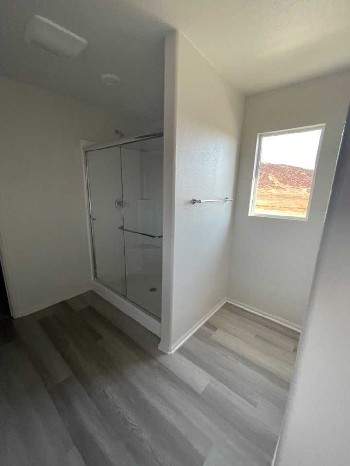 31751 Woodbank Way - Photo 3 of 20