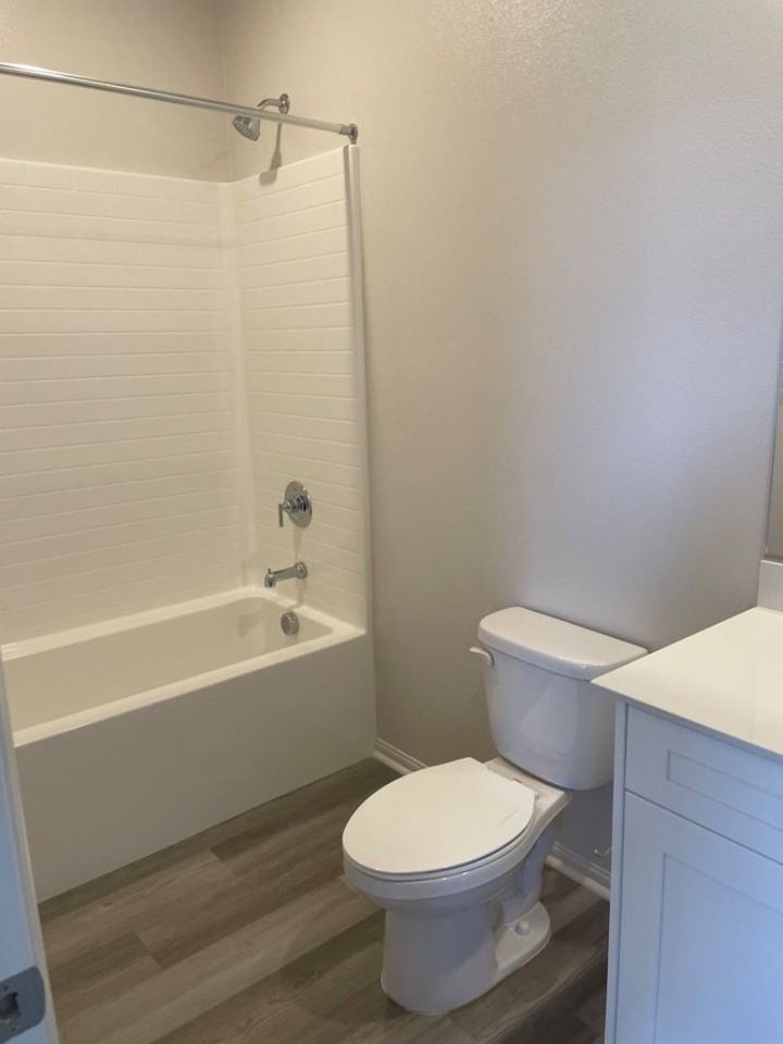 31751 Woodbank Way - Photo 5 of 20