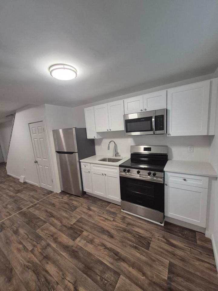 1428 South Marston Street - Photo 5 of 12