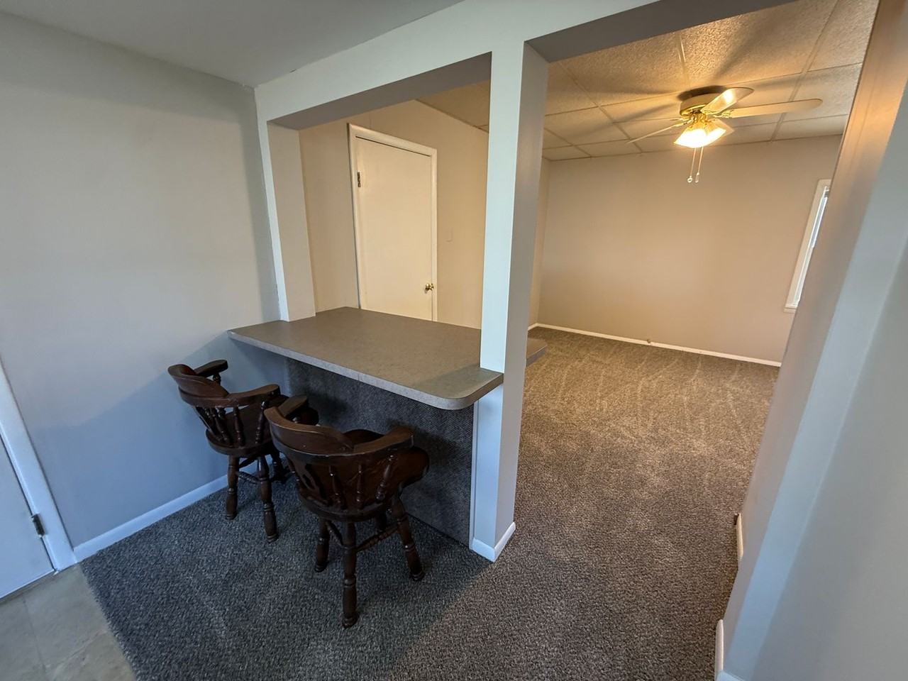 1435 Viola Avenue - Photo 4 of 27