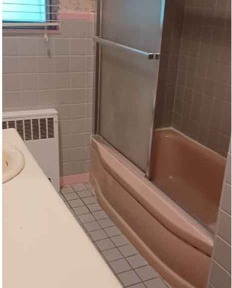 1342 Spring Lawn Ave - Photo 5 of 11