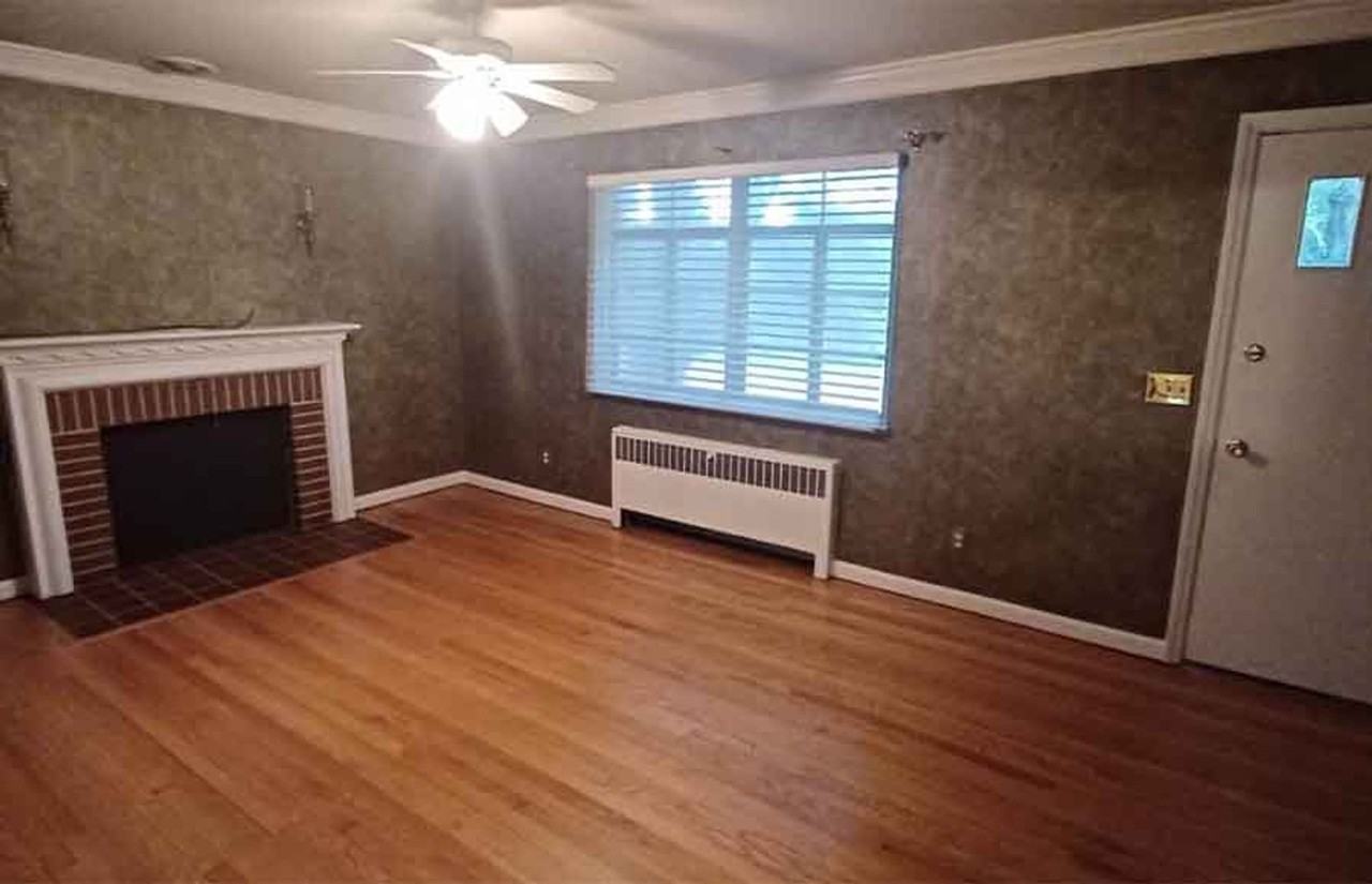 1342 Spring Lawn Ave - Photo 6 of 11