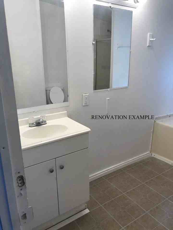 140 Courtillians Rd - Photo 4 of 6