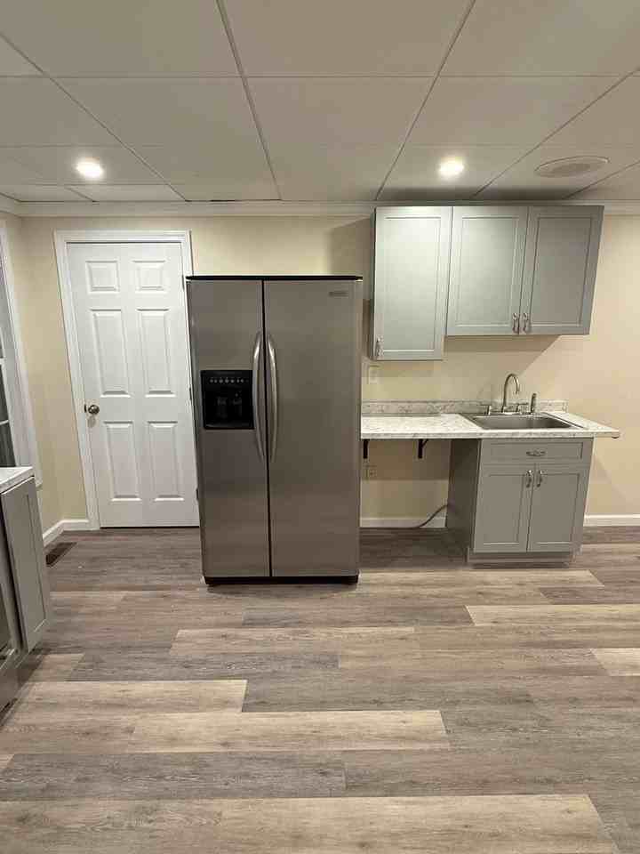 1913 Dover Road - Photo 3 of 15